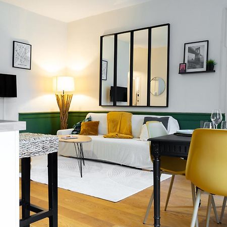 Chez Louise Et Paul, L'Appart Du Centre ディナン エクステリア 写真
